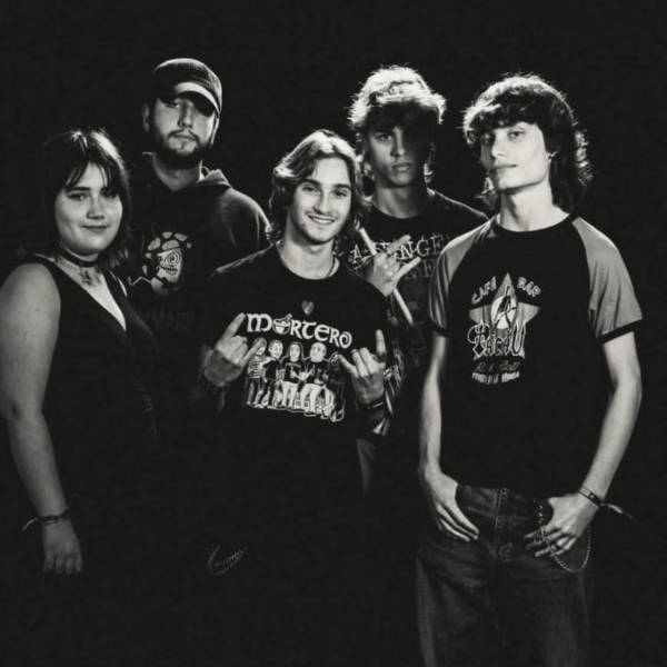 imagen del grupo devil's face